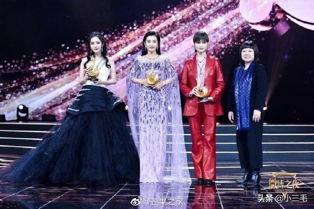 怎样看待这次微博之夜年度人物？