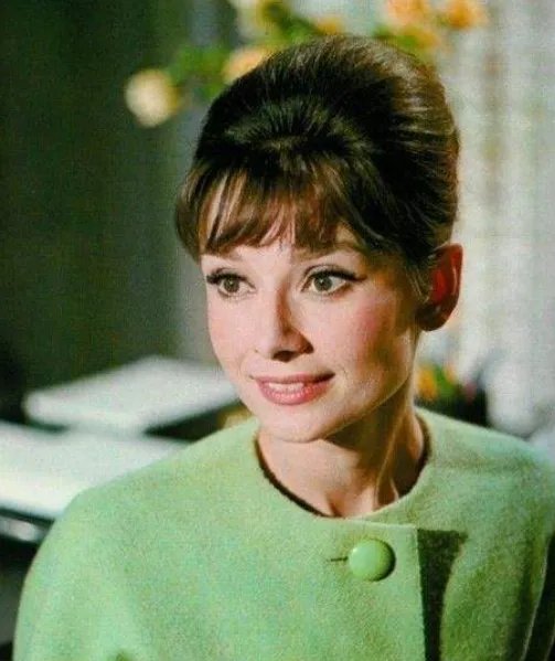 奥黛丽 赫本个人资料