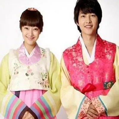 宋钟基女友徐孝琳图片尽显性感 男神携妹子伤透万千少女心