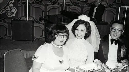 她隐忍小三43年，熬到丈夫去世独得70亿家产，小三是什么结局？