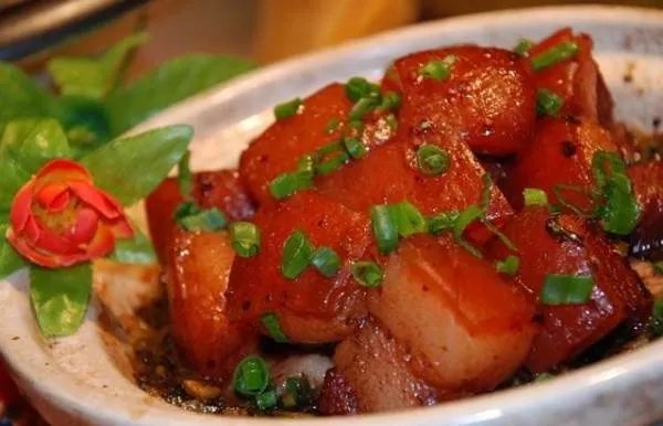 梅州特色小吃是什么？