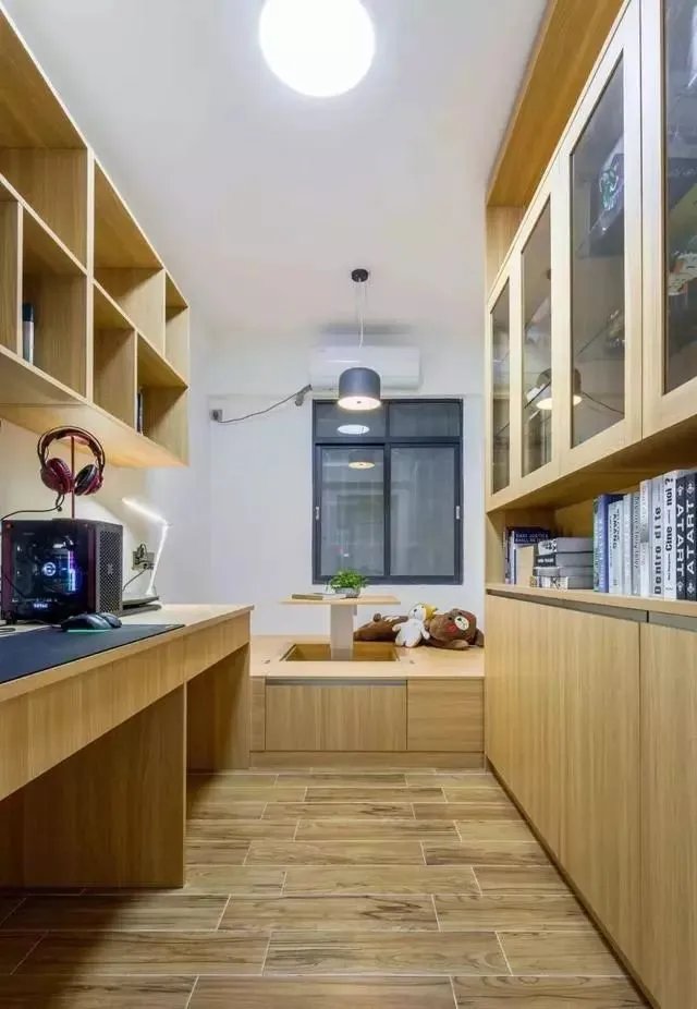 小户型≠蜗居！35款卧室榻榻米设计，太实用了！