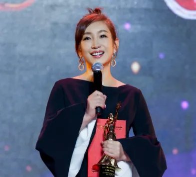 秦海璐深夜给大家发个撒娇指南吧