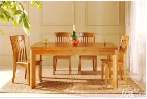 快餐桌图片欣赏      快餐桌图片解析