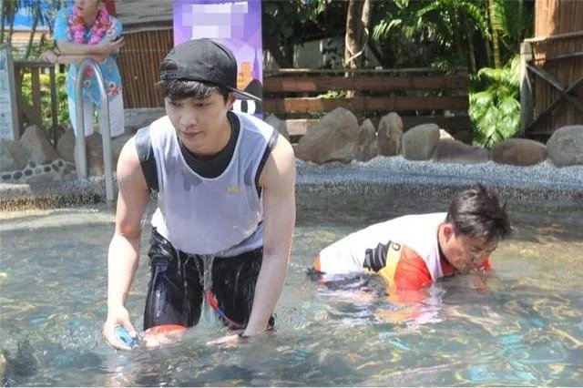 安利一个让你欲罢不能的综艺吧？