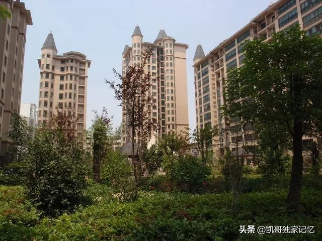 南通有10000多的工资工厂吗？