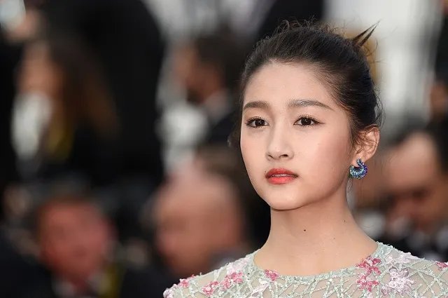 关晓彤为什么路人缘极差？