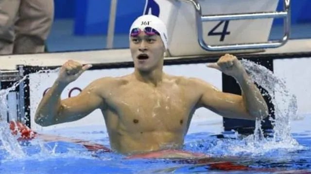 被判禁赛8年，又遭移出集训名单，孙杨泳坛之路还能走多远？