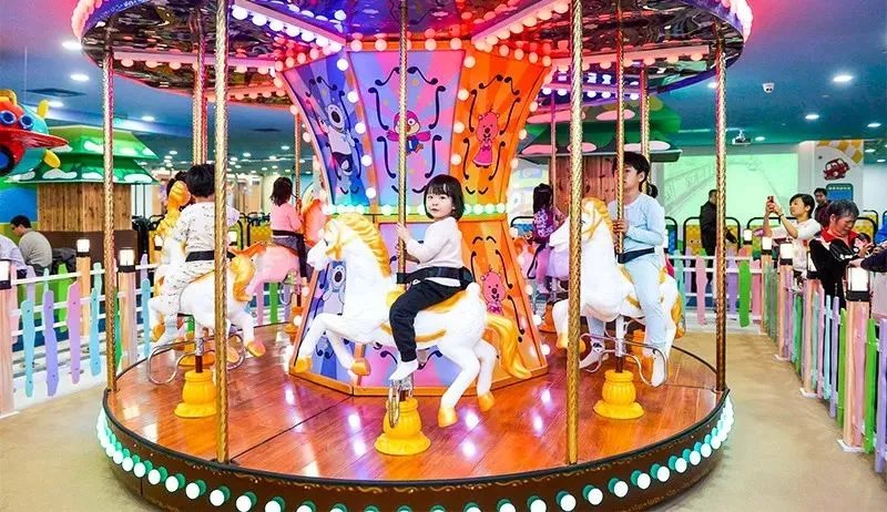 青舍见闻 | 把熊孩子扔给啵乐乐 辣妈轻松逛居然