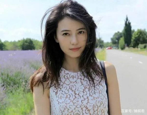 嫁给赵又廷之前的高圆圆，有过哪些感情经历呢？