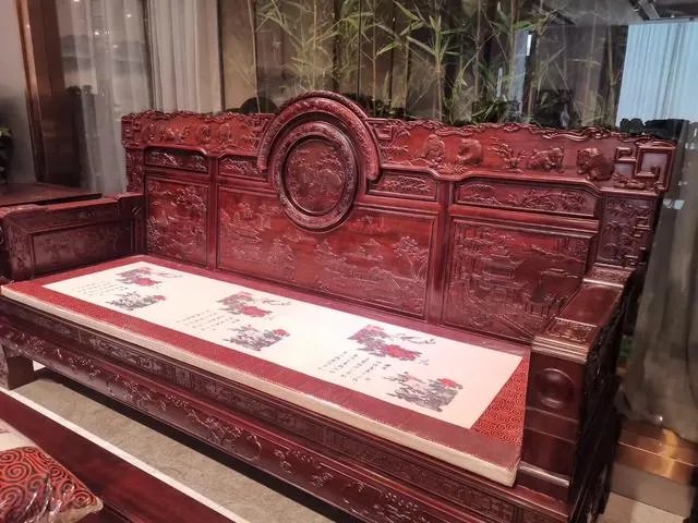 柬埔寨黑酸枝家具好吗?