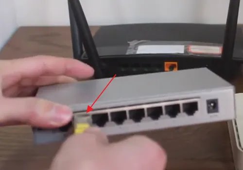 24口光纤交换机连接图