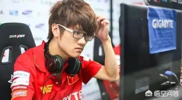 英雄联盟早期主播