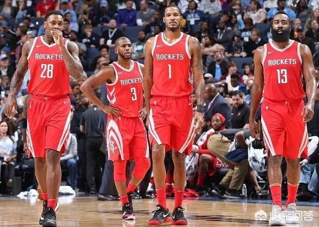 火箭签下约翰逊和赖特的话,周琦会不会成为第三个拥有总冠军戒指的中国人?