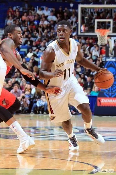 鹈鹕险胜开拓者一役，谁是最大功臣？