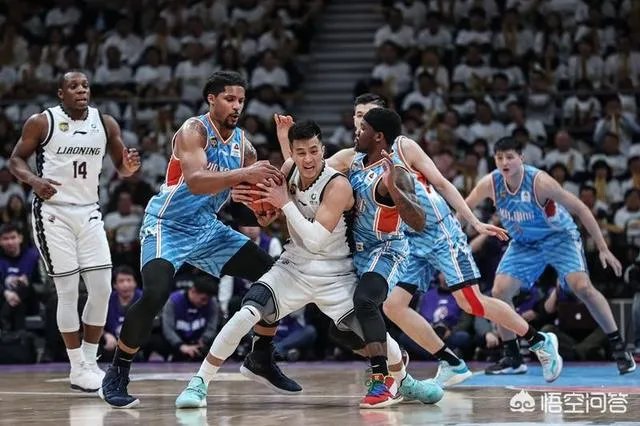 为何郭士强会认为韩德君没有受伤，他们就能战胜新疆队？