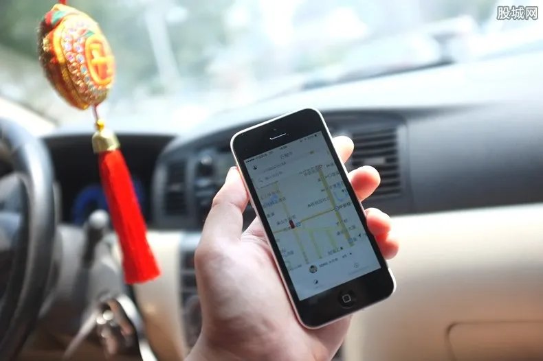 90后女生拒绝和外卖小哥拼车 被质疑是摆拍！