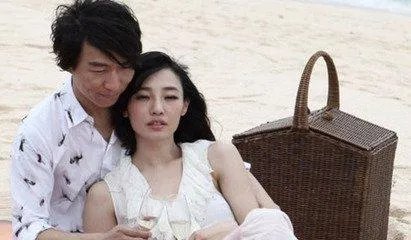 白百合夫妻俩真是各玩各的？为什么说“鲁豫定律”？