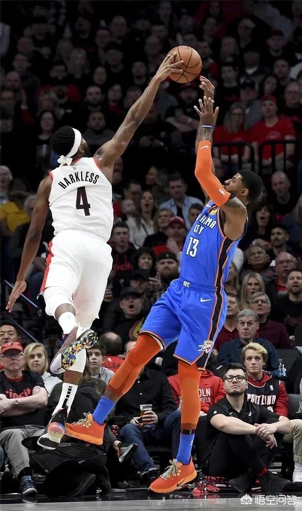 G1开拓者104:99击败雷霆,利拉德30分,坎特20+18他是球队头号功臣吗?