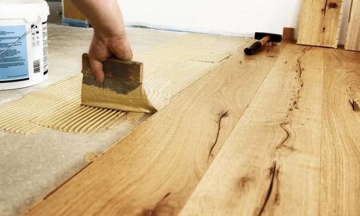 羽毛球地板胶的特点 羽毛球地板胶怎么清除