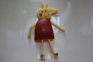 小猪佩琪水果拼盘