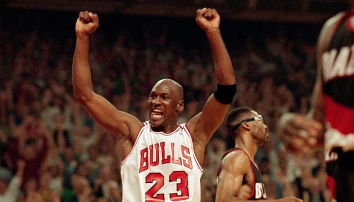 科比什么时候退役 科比什么时候退役的时间