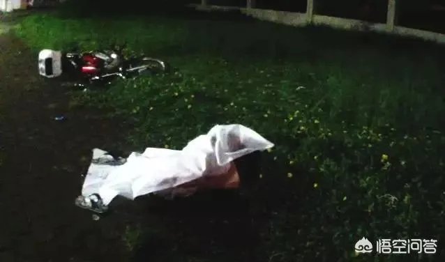 15岁少年飙车意外身亡，过路司机判责51万，你怎么看？