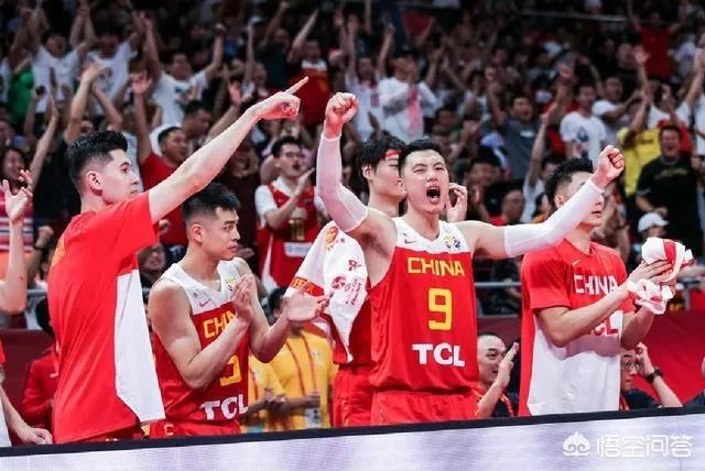 中国对波兰男篮赛