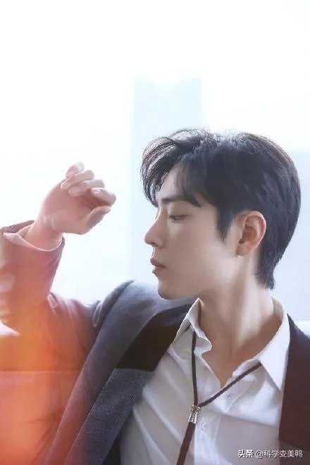 作为一个男生,超级喜欢肖战王一博怎么办?