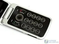 时尚靓机：索尼爱立信T707