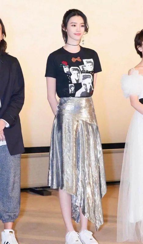 靠前男友成超模，又摔进豪门的奚梦瑶，为何她的人生这么顺？