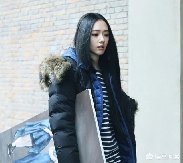 如何看待向佐和郭碧婷的恋情，你觉得他们般配吗？