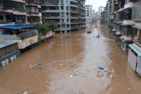 今年入汛以来最大洪水抵达三峡，南方洪灾风险有多高？