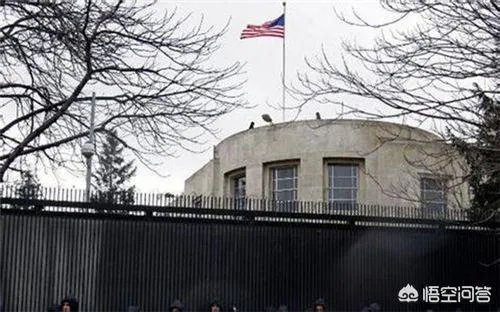 美国驻伊拉克大使馆遭多枚迫击炮弹袭击，伊拉克是要反击了吗？你怎么看？