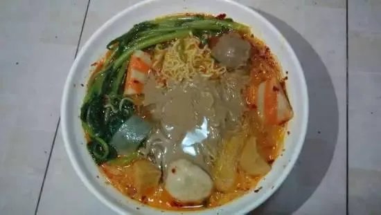 麻辣烫与串串有什么区别？