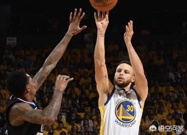 西部季后赛勇士121：104快船，库里38+15+7他是球队获胜的关键球员吗？