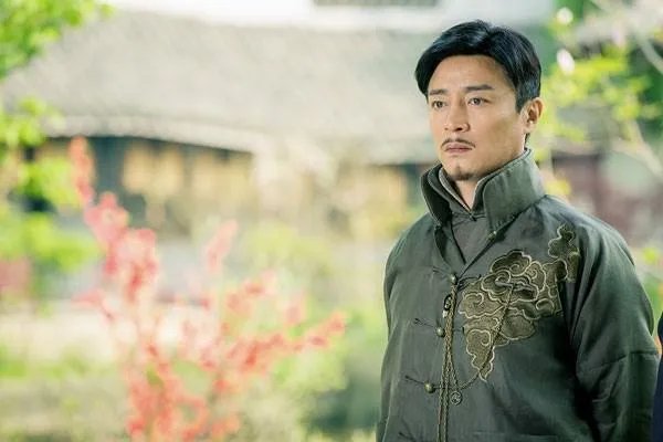 何中华拍过那些电视剧，他都取得过什么成就？