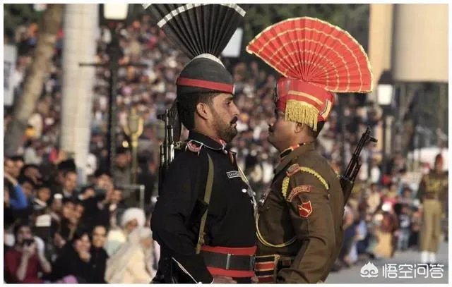 印、巴在克什米尔又展开激烈交火，印度指责巴基斯坦炮击平民，对此你怎么看？