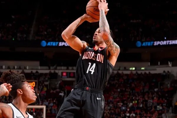 杰拉德格林弹跳