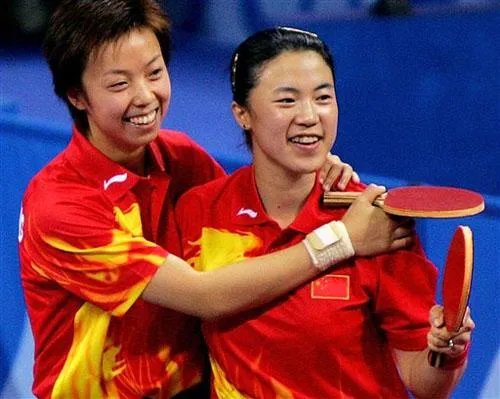 福原爱婚纱照幸福甜蜜，世界体坛还有哪些人生赢家？