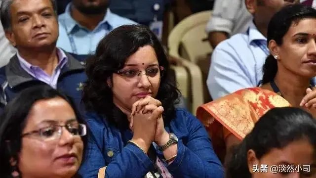 印度登月为什么会失败，这会严重打击印度的自信心吗？