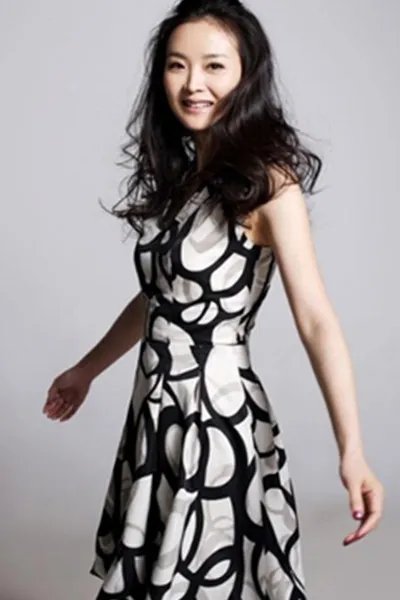 晴格格王艳个人资料详解 晴儿携子首秀《妈妈听我说》