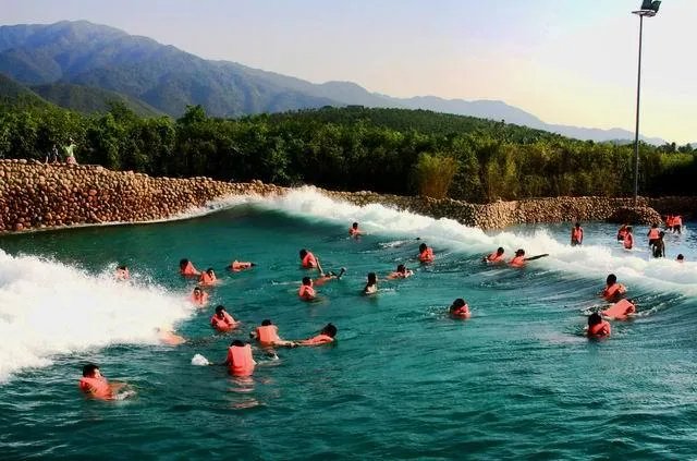 森波拉奇妙世界到底长什么样,好玩么,附近的特色是什么?