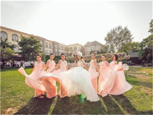 上海婚庆用品批发市场在哪 婚庆用品需要购买什么