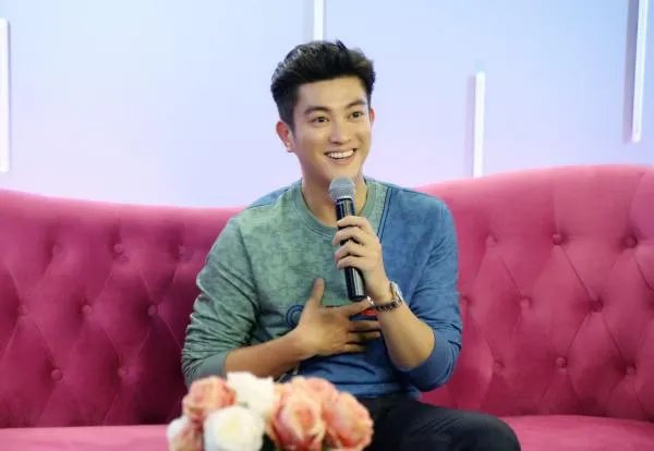 杜江是怎样成为华语影史最年轻百亿票房演员的？