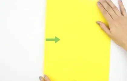 “开学第一课”中的歼15纸飞机怎么折