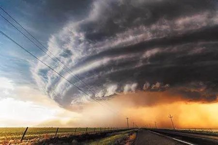 超级雷雨胞是怎么形成的？