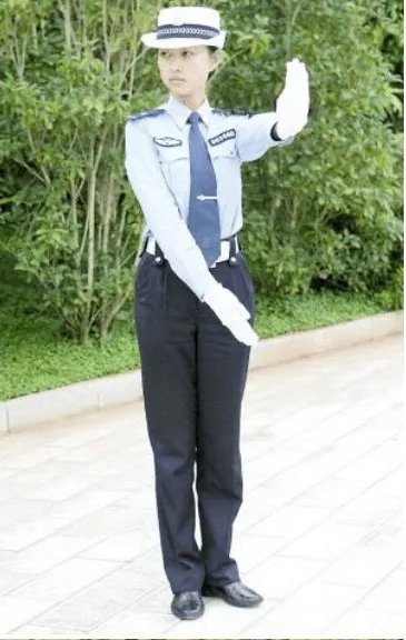 交通警察手势信号图解该怎么记忆