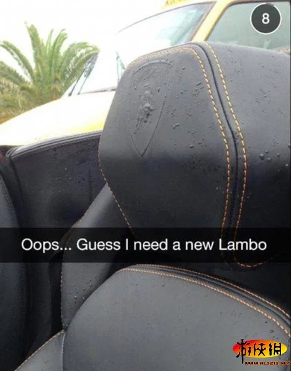 英国少年建“富孩子”网页炫富引发争议，你怎么看?