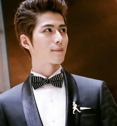 陈学东整容前后差很多 与郭敬明恋情公开是真的吗